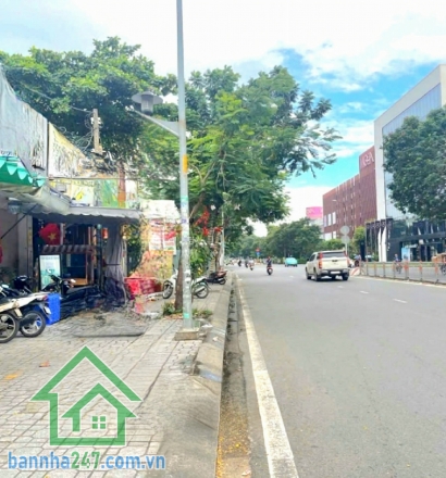 CHỈ 15,99 TỶ – MTKD ĐƯỜNG 18M - LỀ 3M BỜ BAO TÂN THẮNG – ĐỐI DIỆN AEON MALL TÂN PHÚ – DÒNG TIỀN 27 TRIỆU/THÁNG 