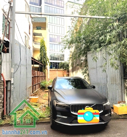 CHỈ 26 TỶ - SÁT SÂN BAY - HẺM XE TẢI - ĐẤT LỚN 176M² (5 x 35)M - HIẾ.M HÀNG TRUNG TÂM