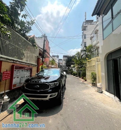 CHỈ 10,5 TỶ – NHÀ LÊ VĂN SỸ – HẺM XE HƠI ĐỖ CỬA – 4 PN – 5 WC