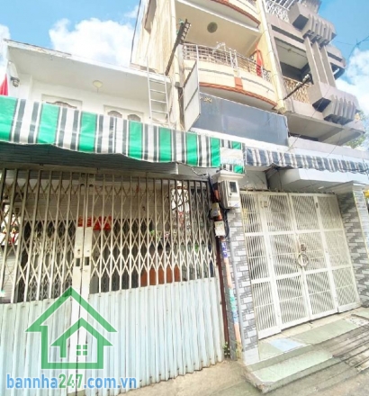 NHÀ HIẾM HXH – NGAY 3/2 & HÀN HẢI NGUYÊN – CHỈ 7,5 TỶ - Vị trí cực đẹp: cách mặt tiền chỉ 10m, HXH đỗ cửa DT: 47m² (3.6 x 13) – 1 trệt 1 lầu – 2PN - Tiện ích: Gần siêu thị, trường học, chợ, trung tâm Quận 11