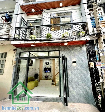  TỶ - NHÀ XE HƠI ĐỖ CỬA – ĐƯỜNG SỐ 6 – QUẬN BÌNH TÂN - NHÀ MỚI ĐẸP 100% – FULL NỘI THẤT – XEM NHÀ 24/24 Diện tích: 19m² (5 x 4,5)m Kết cấu: 2 tầng BTCT kiên cố - 2PN - WC
