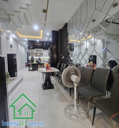CHỈ 11,5 TỶ – HẺM 4M ÂU CƠ, TÂN BÌNH – GIÁP KHU BÀU CÁT – DT KHỦNG 103M² (4x26) – NHÀ 3 TẦNG BTCT Vị trí trung tâm: Âu Cơ – giáp khu VIP Bàu Cát.