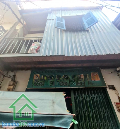 CHỈ 7,5 TỶ – NGANG KHỦNG 4,7M NỞ HẬU 7,4M – 81M² – LÒ SIÊU, QUẬN 11 - NHÀ CŨ TIỆN XÂY MỚI – SỔ NỞ HẬU TÀI LỘC • Diện tích: 81m²(4,7m nở hậu 7,4m x 14m) • Hiện Đang có 7 phòng ngủ, cho thuê 15 triệu/tháng