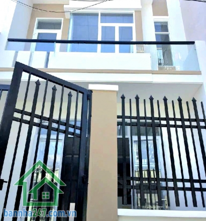 CHỈ 6,9 TỶ – NHÀ 2 TẦNG – 76M² (5x15)M – SÁT AEON TÂN PHÚ – HẺM XE TẢI 6M. Vị trí cực đẹp, gần AEON Mall, chợ, UBND, khu dân cư an ninh, tiện ích ngập tràn.