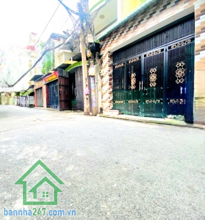 CHỈ 7,1 TỶ – HẺM XE TẢI – CÁCH MẶT TIỀN 50M – PHẠM VĂN BẠCH - DT: 70M² - NHÀ RẤT PHÙ HỢP KINH DOANH – LÀM XƯỞNG – VP CÔNG TY - 3 PN – 2 WC Diện tích: 70m² (4x17,5)m