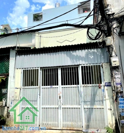CHỈ 4.85 TỶ – MTKD ĐƯỜNG 8M – SỔ VUÔNG – GẦN NGÃ TƯ BỐN XÃ - 48m² (4x 12) NHÀ CŨ TIỆN XÂY MỚI DT: 4 x 12m – trệt lửng, có 1PN, bếp, phòng khách đầy đủ Có thể xây mới: trệt, lửng, 2 lầu, sân thượng