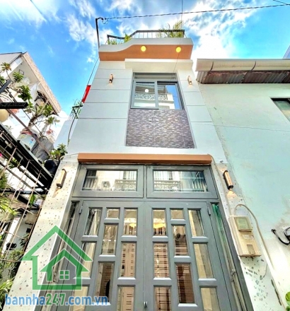 CHỈ 5,79 TỶ – PHAN XÍCH LONG – PHÚ NHUẬN – 3 TẦNG MỚI – SÁT Q1, Q3 - 3PN (có phòng ngủ trệt) – 2WC. Nhà đẹp trung tâm – sân thượng chill – vào ở là mê ngay! DTSD: 96m²