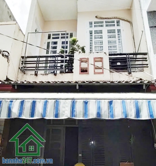 CHỈ 4,6 TỶ - SIÊU PHẨM HÀNG HIẾM – MÃ LÒ + LÊ VĂN QUỚI DT: 4x12m vuông vức – Đường ô tô 5m Kết cấu: 1 trệt 1 lầu, 2PN, 2WC Khu dân trí cao, xóm giềng thân thiện