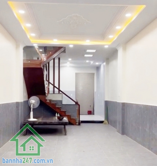 CHỈ 14,5 TỶ - MTKD ĐƯỜNG 10M – KHU BÀU CÁT, TÂN BÌNH Diện tích: 72m² (4x18m) – Kết cấu 1 trệt 1 lầu, 2PN, 2WC. Tầng trệt tiện kinh doanh, hiện đang cho thuê 20TR/tháng.