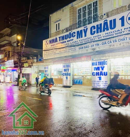 NHỈNH 6 TỶ - SIÊU PHẨM BÌNH TÂN – GIÁP TÂN PHÚ – NHÀ 2 TẦNG – 92m² – HẺM 6M - Ô TÔ VÀO NHÀ – CHỈ 7.05 TỶ Diện tích: 92m² (4 x 23m), sổ vuông vức. Kết cấu: 1 trệt, 1 lầu BTCT. 