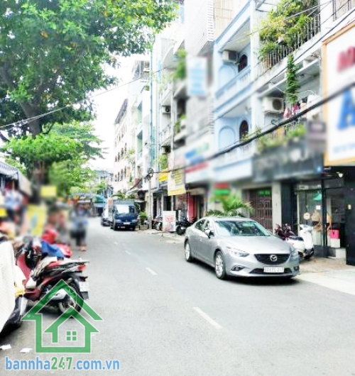 CHỈ 16.3 TỶ – MẶT TIỀN BÀU CÁT – KINH DOANH ĐỈNH Diện tích: 72m² vuông vức. Kết cấu: 1 trệt, 2 lầu, 1 sân thượng. Gồm phòng khách, bếp, 4PN, 4WC, ban công và sân thượng rộng thoáng.