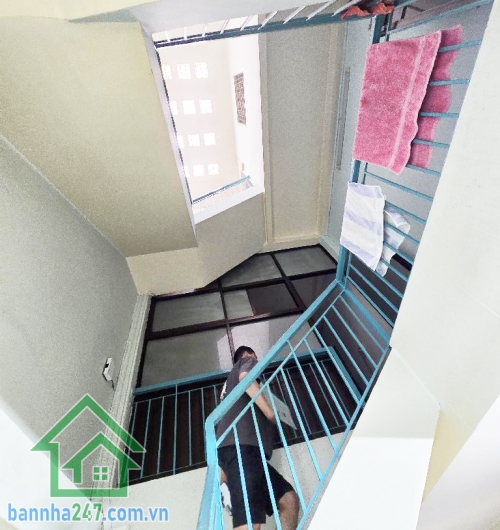 CHỈ 7,7 TỶ – NHÀ 3 TẦNG BTCT – NGAY MẶT TIỀN ĐỘI CUNG, QUẬN 11 – 71M2 NỞ HẬU Diện tích: 3 x 17m, nở hậu 7m. Kết cấu: 1 trệt 2 lầu, 3PN, 3 WC, 2 sân thượng, có thể cải tạo thêm PN.