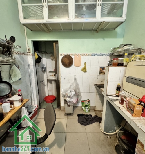 LÔ GÓC – HẺM 5M – CHỈ 3 CĂN RA MẶT TIỀN – GẦN GA T3 – NHỈNH 4 TỶ. Vị trí siêu tiềm năng: Gần sân bay Tân Sơn Nhất, sát khu vực Nhà Ga T3 đang thi công.