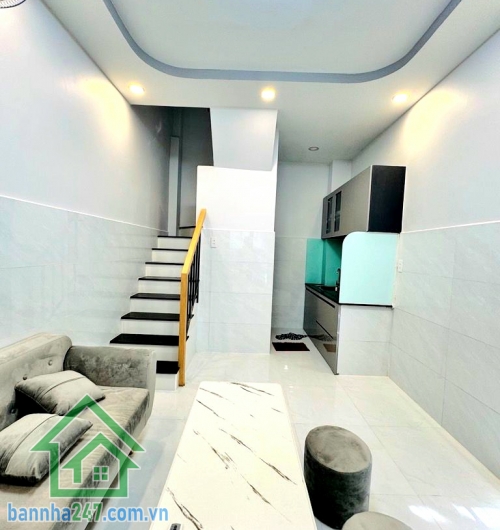 CHỈ 3,5 TỶ – NHÀ 3 TẦNG –DTSD: 54M² HẺM 3M – TRẦN VĂN QUANG – GIÁP QUẬN 10 - 2PN – 2WC * Kết cấu: 1 trệt 2 lầu - DTSD: 54m² * Công năng: 2PN – 2WC * Nhà mới, bố trí hợp lý – xách vali vào ở ngay