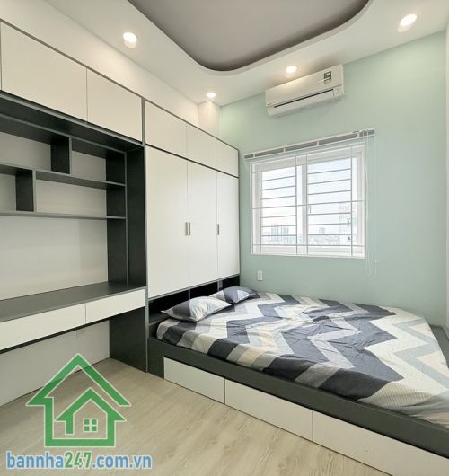 CHỈ 3,8 TỶ – CĂN HỘ VIP LÔ 5 – CHUNG CƯ PHÚ THỌ, P15 QUẬN 11 – 60M2 – FULL NỘI THẤT – BAN CÔNG 2 MẶT THOÁNG * Căn hộ lầu 11.03 – Lô 5 – Chung cư Phú Thọ. Thang máy thẻ từ riêng, an toàn tuyệt đối.