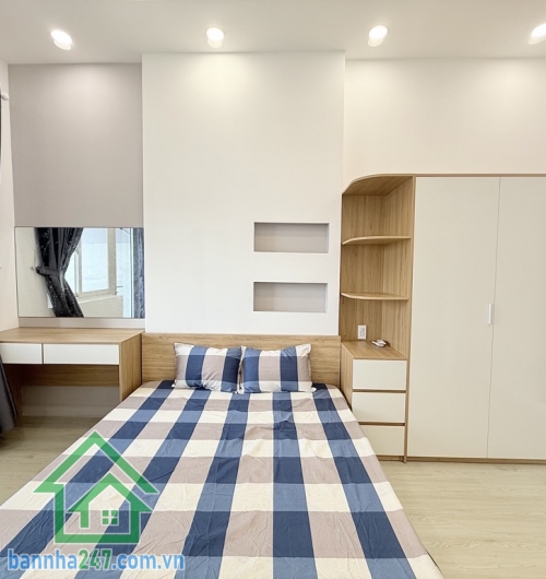 CHỈ 3,8 TỶ – CĂN HỘ VIP LÔ 5 – CHUNG CƯ PHÚ THỌ, P15 QUẬN 11 – 60M2 – FULL NỘI THẤT – BAN CÔNG 2 MẶT THOÁNG * Căn hộ lầu 11.03 – Lô 5 – Chung cư Phú Thọ. Thang máy thẻ từ riêng, an toàn tuyệt đối.