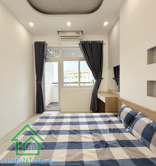 CHỈ 3,8 TỶ – CĂN HỘ VIP LÔ 5 – CHUNG CƯ PHÚ THỌ, P15 QUẬN 11 – 60M2 – FULL NỘI THẤT – BAN CÔNG 2 MẶT THOÁNG * Căn hộ lầu 11.03 – Lô 5 – Chung cư Phú Thọ. Thang máy thẻ từ riêng, an toàn tuyệt đối.