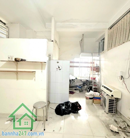 CHỈ 2,35 TỶ – CĂN HỘ BÀU CÁT – MẶT TIỀN ĐỒNG ĐEN – LÔ GÓC THOÁNG - 2PN – 1WC • Diện tích: 40m² (4 x 10m) - 2PN – 1WC • Căn góc – thoáng mát, nhiều ánh sáng tự nhiên