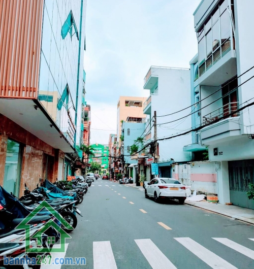 NHỈNH 14 TỶ – CHÍNH CHỦ BÁN NHÀ 3 TẦNG – CÁCH MẶT TIỀN CỘNG HÒA 50M – Ô TÔ NGỦ TRONG NHÀ