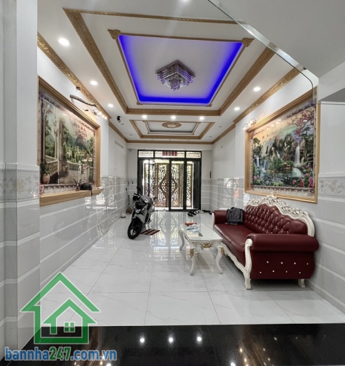 CHỈ 10, 3 TỶ - NHÀ ĐẸP NGAY PHỐ ẨM THỰC NGUYỄN NHỮ LÃM – TÂN PHÚ. HẺM RỘNG 10M.