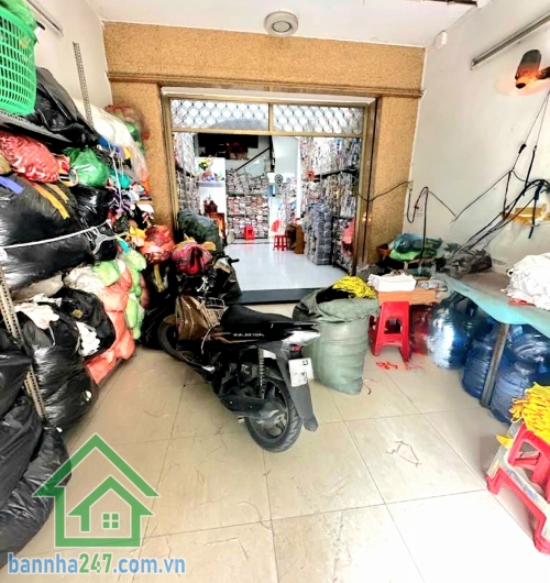 CHỈ 12.39 TỶ - MTKD ĐƯỜNG 8M – CÁCH LẠC LONG QUÂN CHỈ 20M – 5 TẦNG BTCT – 6 PN - 4 WC - DÒNG TIỀN 25 TRIỆU/TH