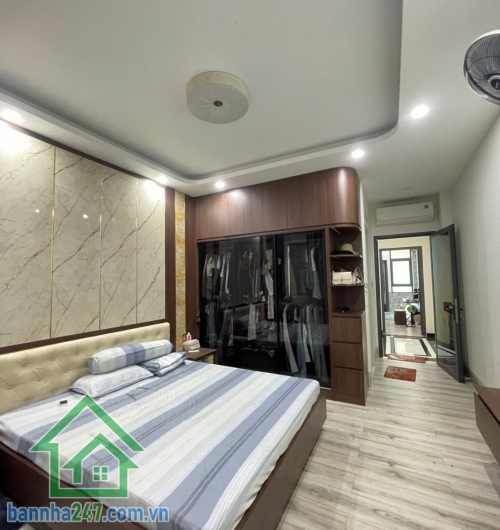 CHỈ 6,5 TỶ – SIÊU PHẨM CUỐI TÂN KỲ TÂN QUÝ – 5 PHÚT ĐẾN AEON TÂN PHÚ – NHÀ 5 TẦNG ĐẸP LUNG LINH 