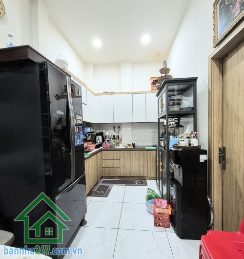CHỈ 6,13 TỶ – SIÊU PHẨM LÔ GÓC 3 MẶT THOÁNG – TÂN SƠN NHÌ – HẺM XE TẢI - DT (5 x 10) M - 3 PN - 2 WC