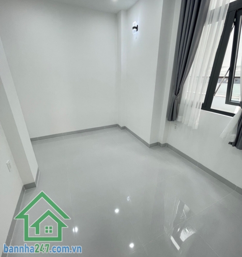 CHỈ 5,85 TỶ – HXH 1 TRỤC – SÁT MẶT TIỀN HÒA BÌNH – LŨY BÁN BÍCH TÂN PHÚ – 3 TẦNG BTCT 3PN - 3WC - NHÀ MỚI ĐẸP