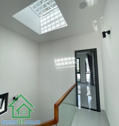 CHỈ 5,85 TỶ – HXH 1 TRỤC – SÁT MẶT TIỀN HÒA BÌNH – LŨY BÁN BÍCH TÂN PHÚ – 3 TẦNG BTCT 3PN - 3WC - NHÀ MỚI ĐẸP