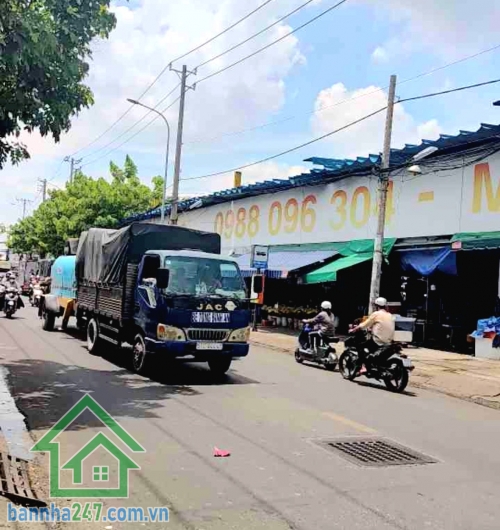 CHỈ 5,95 TỶ – NHÀ 4 TẦNG BTCT KIÊN CỐ – 62M² – 4PN 4WC – GẦN NGÃ TƯ 4 XÃ
