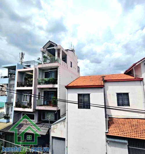 CHỈ 9,4 TỶ - MT HẺM 8M XE TẢI THÔNG - DT: 72M² (4 x 18)M - 4 TẦNG HOÀN CÔNG - VÀI BƯỚC RA THOẠI NGỌC HẦU - KINH DOANH ĐA NGÀNH NGHỀ - 4PN - 4WC