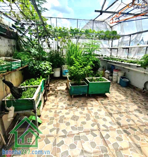 CHỈ 9,4 TỶ - MT HẺM 8M XE TẢI THÔNG - DT: 72M² (4 x 18)M - 4 TẦNG HOÀN CÔNG - VÀI BƯỚC RA THOẠI NGỌC HẦU - KINH DOANH ĐA NGÀNH NGHỀ - 4PN - 4WC