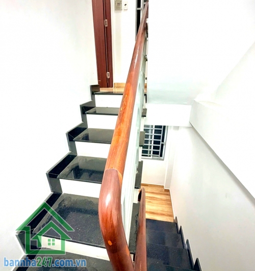 CHỈ 3,65 TỶ - NHÀ ĐẸP 4 TẦNG - NGAY KHU PHỐ ẨM THỰC - VIP TÂN PHÚ - 24M² (4 x 6M) - 3 PHÒNG NGỦ - HOÀN CÔNG ĐẦY ĐỦ