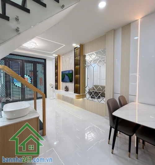 CHỈ 6,3 TỶ - SIÊU PHẨM LUNG LINH FULL NỘI THẤT - HẺM XE HƠI - KHUÔNG VIỆT, TÂN PHÚ - 39M² - 2 TẦNG - 3PN - DỌN VÀO Ở NGAY