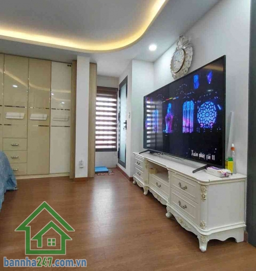NHÀ ĐẸP HẺM XE TẢI ĐỒNG HỒ – NGANG HƠN 6M HIẾM GẶP – Ở NGAY – KINH DOANH TỐT – CHỈ 6,4 TỶ TL