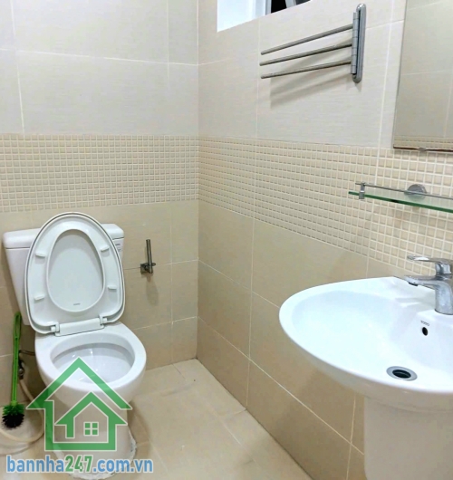 CHỈ 5,5 TỶ – CĂN GÓC ORIENTAL PLAZA – MẶT TIỀN ÂU CƠ – 105M² – TẦNG 21 VIEW THOÁNG – 3PN – VÀO Ở NGAY