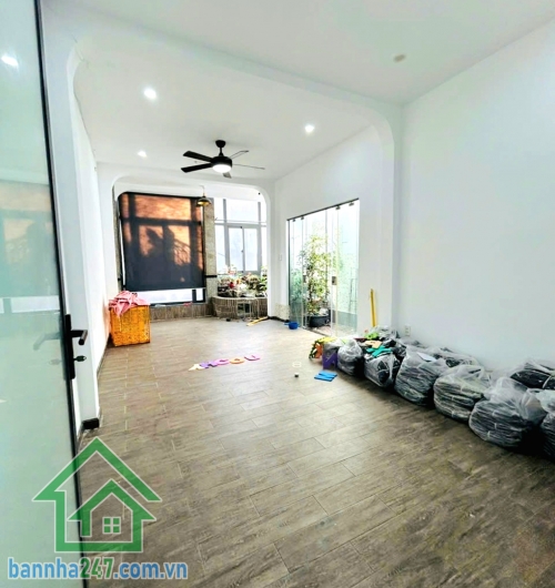 CHỈ 8,5 TỶ – 105M² (4,5 x 23,1)M – 2 BƯỚC RA HẺM XE HƠI – NGAY NI SƯ HUỲNH LIÊN – TÂN BÌNH