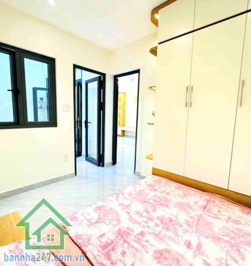 CHỈ 5,39 TỶ – NHÀ MỚI ĐẸP TÂN PHÚ - DT: 56M² – NGANG 6,5M – HẺM THÔNG – 3 PN - 2WC – GẦN VĂN CAO