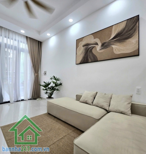 CHỈ 5,15 TỶ TL – HXH – ÂU CƠ – P. BẢY HIỀN – 40M² – 2 TẦNG – 3PN – NHÀ MỚI Ở NGAY * Diện tích: 40m².