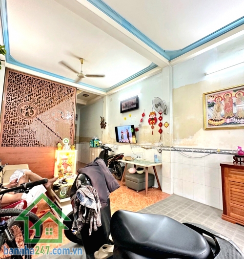 CHỈ 7,35 TỶ – ĐƯỜNG 6M – NHÀ ĐÚC BTCT 2 TẦNG – SÁT ĐẦM SEN – 4x17M – 3PN – 2WC