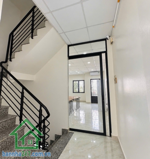 CHỈ 8,5 TỶ – NHÀ ĐẸP 4 TẦNG – HẺM Ô TÔ VÀO NHÀ – NGAY AEON TÂN PHÚ – CELADON – SÁT TRƯỜNG LÊ THÁNH TÔN
