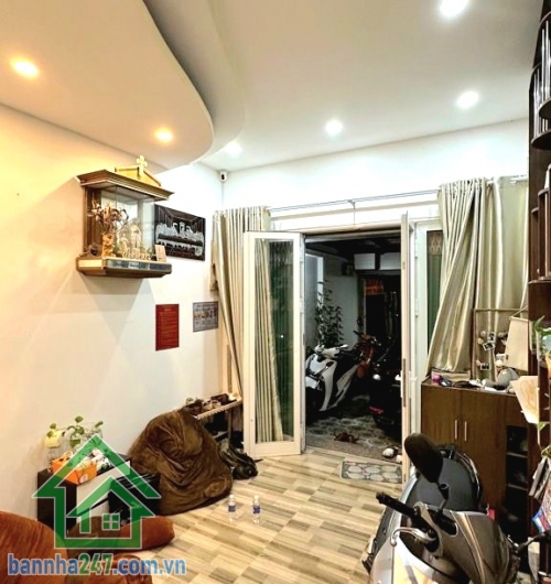 CHỈ 12,6 TỶ – MTKD TRẦN KHẮC CHÂN – GẦN HỒ VĂN HUÊ – PHÚ NHUẬN - DT: 66M² – 2 TẦNG