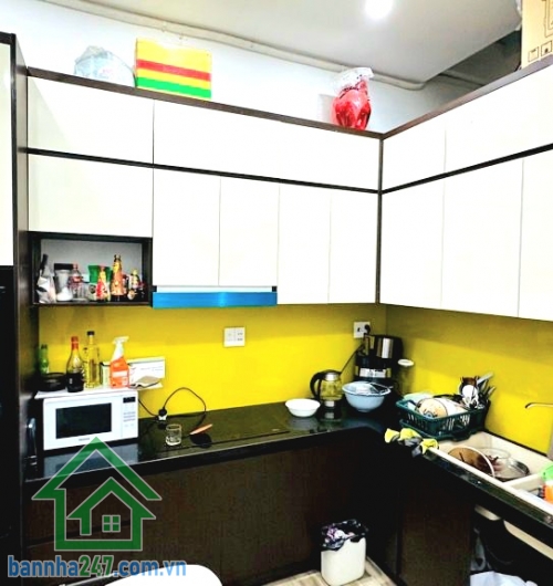 CHỈ 12,6 TỶ – MTKD TRẦN KHẮC CHÂN – GẦN HỒ VĂN HUÊ – PHÚ NHUẬN - DT: 66M² – 2 TẦNG