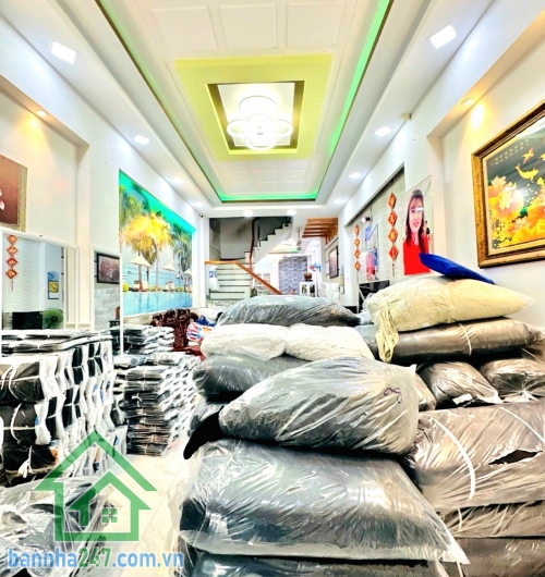 CHỈ 11 TỶ – MẶT TIỀN KHU HỌ LÊ – GẦN LÊ THÚC HOẠCH – 68M² – 4 TẦNG – 5PN - 6WC – Ô TÔ ĐẬU ĐỖ THOẢI MÁI