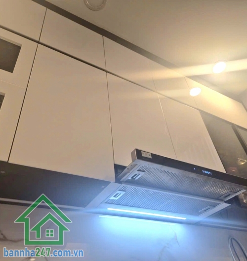 CHỈ 8,5 TỶ – NHÀ MỚI Ở NGAY – NỘI THẤT TIỀN TỶ – GẦN VÒNG XOAY 3/2 – 38/45M² – 3 TẦNG