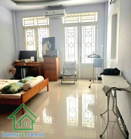 CHỈ 7,8 TỶ – NHÀ VUÔNG – 4 TẦNG BTCT - HOÀN CÔNG ĐỦ – KHU CHỢ VẢI – SÁT CHỢ TÂN BÌNH