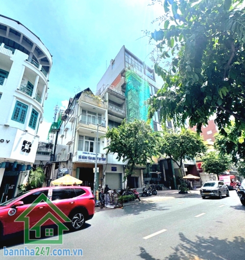 CHỈ 8 TỶ - NGAY LÝ THƯỜNG KIỆT – XE HƠI TRÁNH NHAU – 4 MẶT THOÁNG – VỪA Ở VỪA KINH DOANH - 48M² - 4 TẦNG -  4PN, 3W