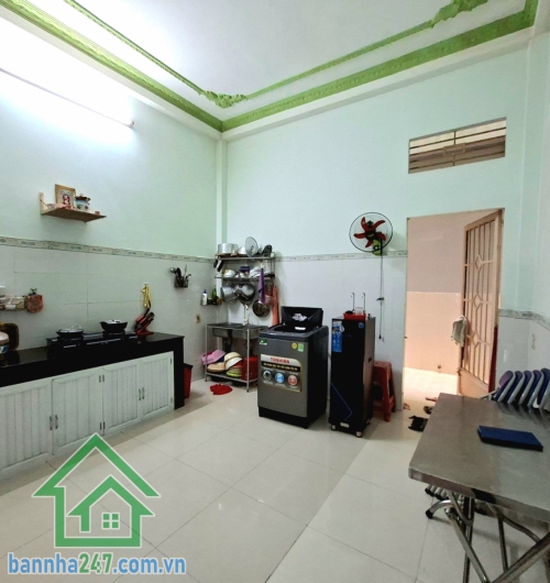 HẺM Ô TÔ TRÁNH 6M – VÀI CĂN RA MẶT TIỀN – NHÀ 2 TẦNG ĐÚC BTCT – 4 PN – SỔ VUÔNG VỨC - 85M² (4 x 21) - 12,2 TỶ