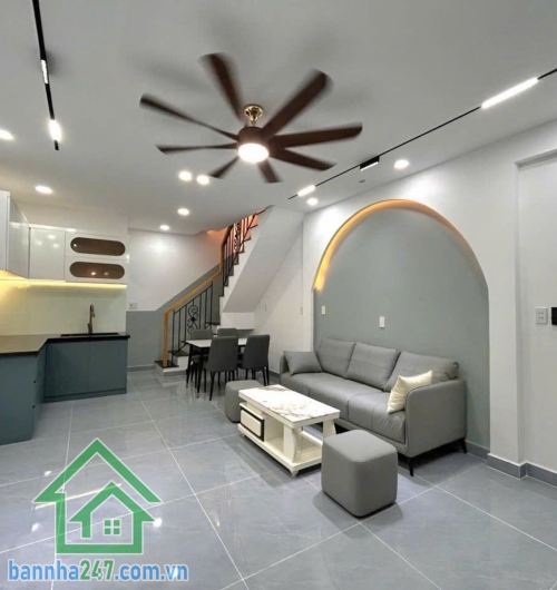 NHÀ GÓC TRỊNH ĐÌNH TRỌNG – HẺM 4M – CÁCH HẺM XE HƠI 10M – HOÀN CÔNG ĐỦ - 4,85 TỶ