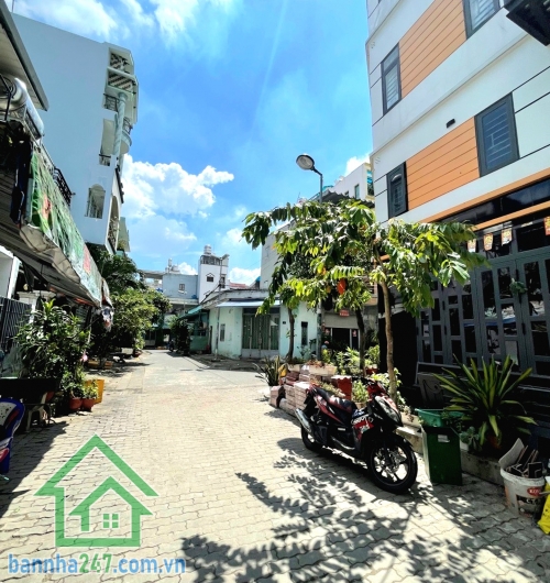 H3G GẦN HẺM XE TẢI THÔNG – GẦN TÂN PHÚ - 3 TẦNG – 32,5M² (4 x 8,03) – 3 PN – SỔ MỚI 2026 - NHỈNH 3 T.Ỷ